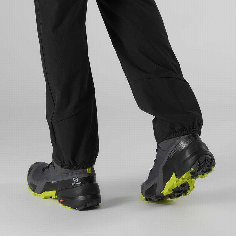 Black / Light Green Men's Salomon CROSS HIKE MID GORE-TEX Hiking Boots | 925-HPQGMC