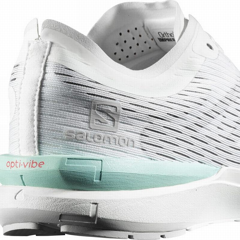 White Men's Salomon SONIC 3 ACCELERATE Running Shoes | 896-OAFPWE